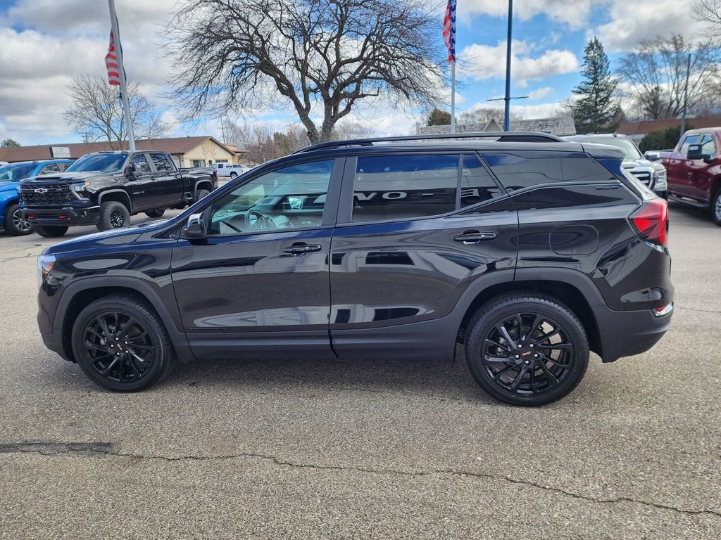 2023 GMC Terrain SLE