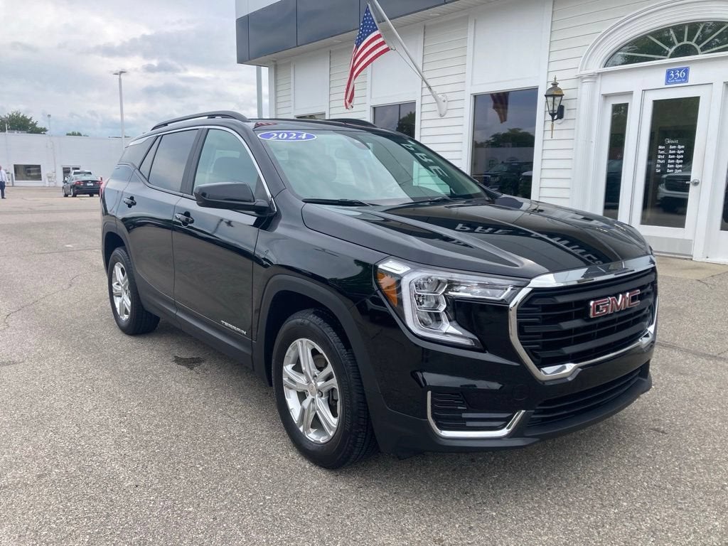 2024 GMC Terrain SLE