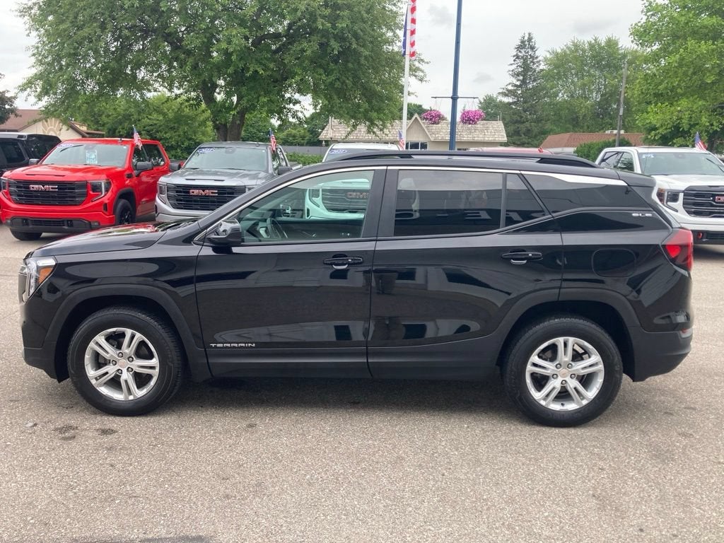 2024 GMC Terrain SLE