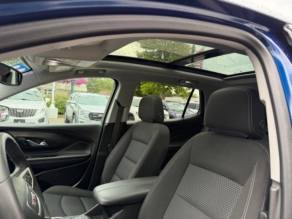 2022 GMC Terrain SLE