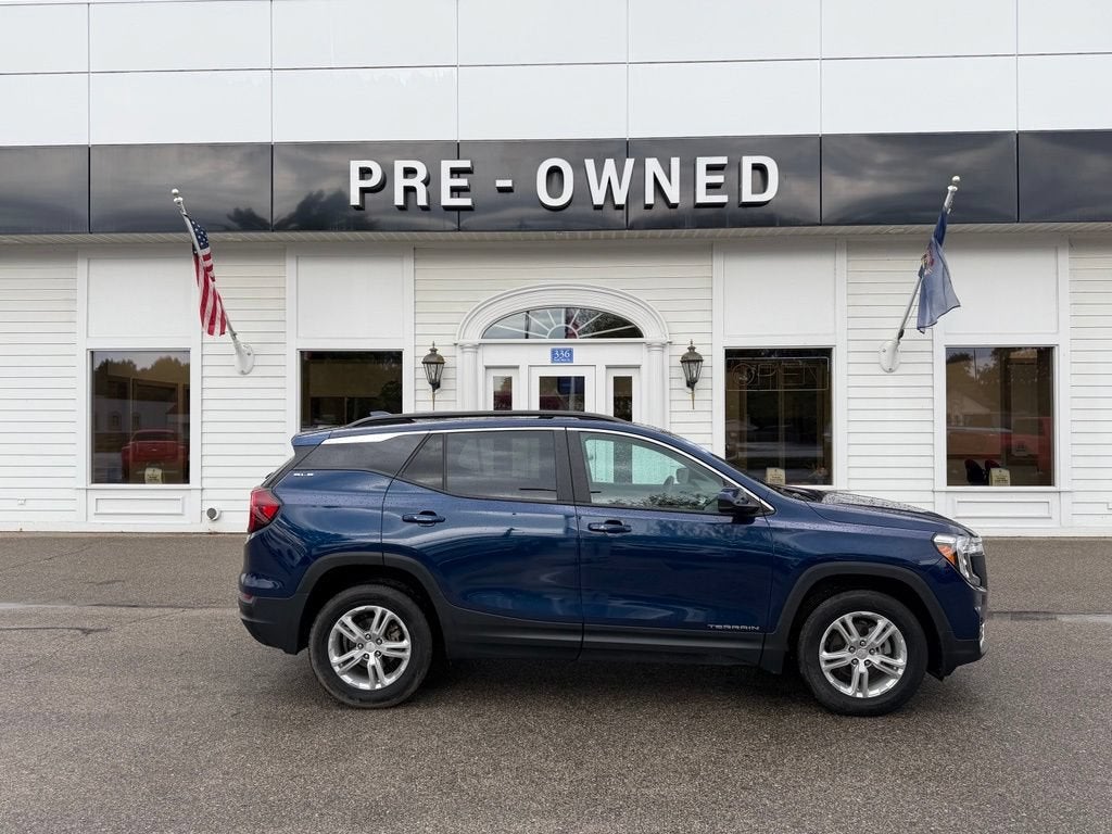 2022 GMC Terrain SLE
