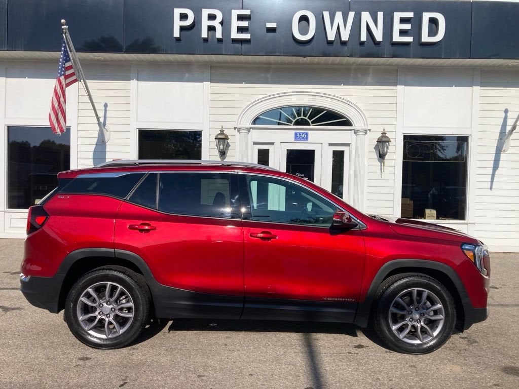 2023 GMC Terrain SLT