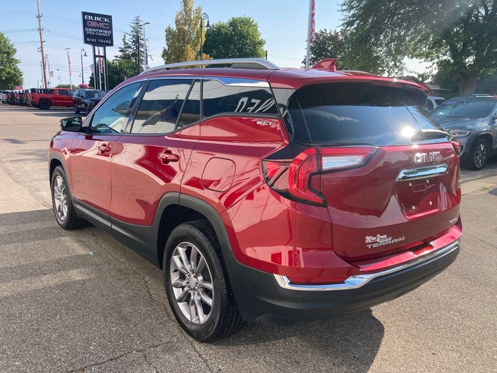 2023 GMC Terrain SLT