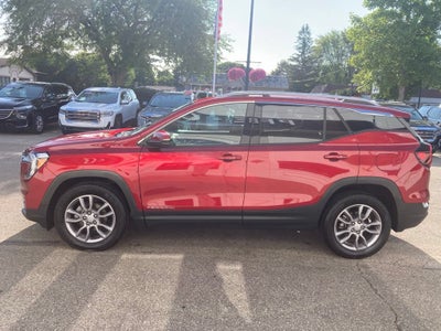 2023 GMC Terrain SLT