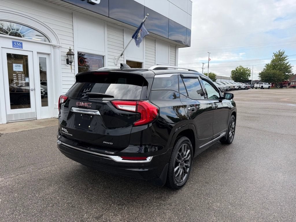 2024 GMC Terrain Denali