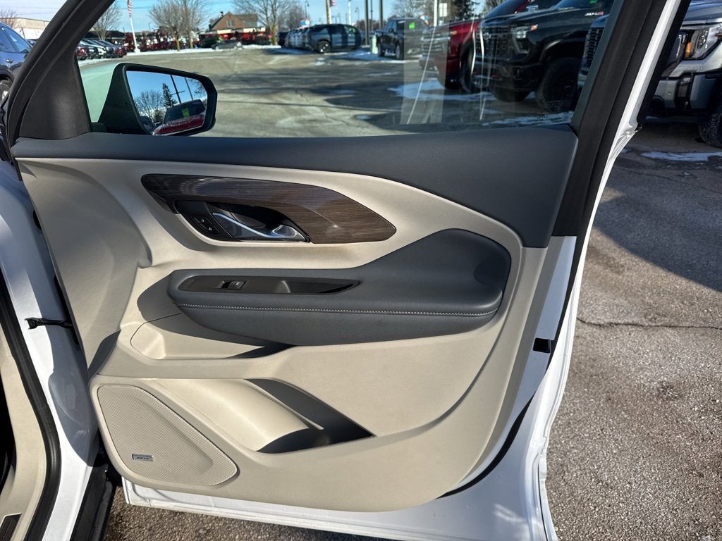 2023 GMC Terrain Denali