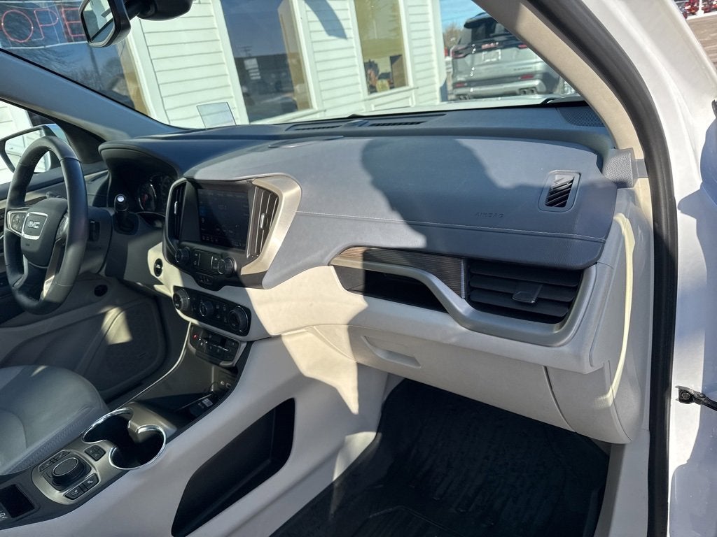 2023 GMC Terrain Denali