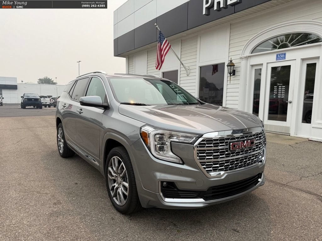 2024 GMC Terrain Denali