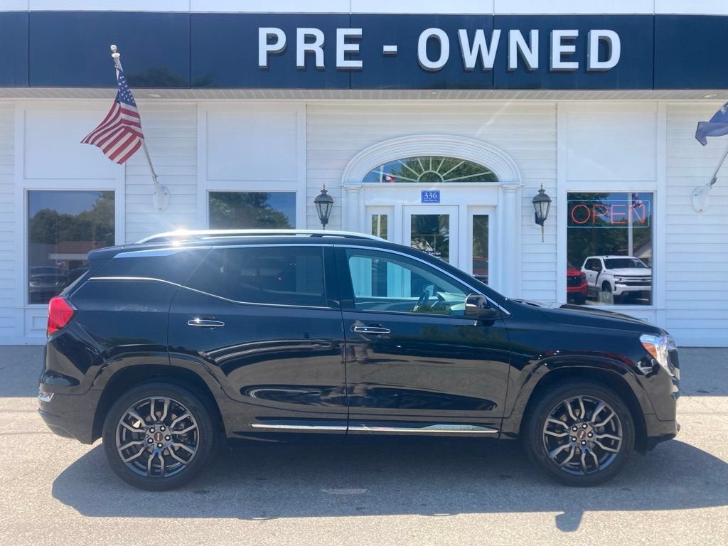2023 GMC Terrain Denali