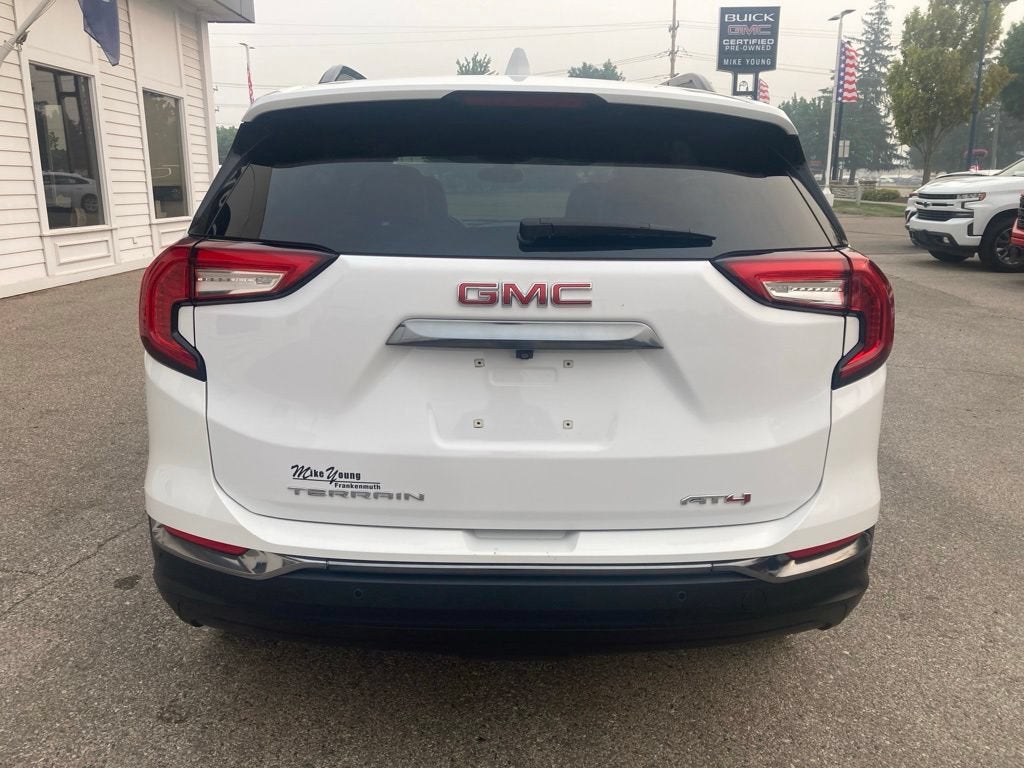 2023 GMC Terrain AT4