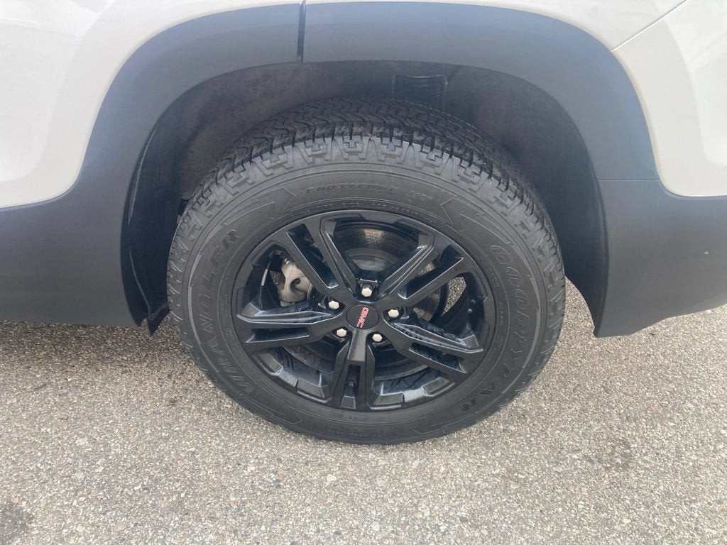 2023 GMC Terrain AT4