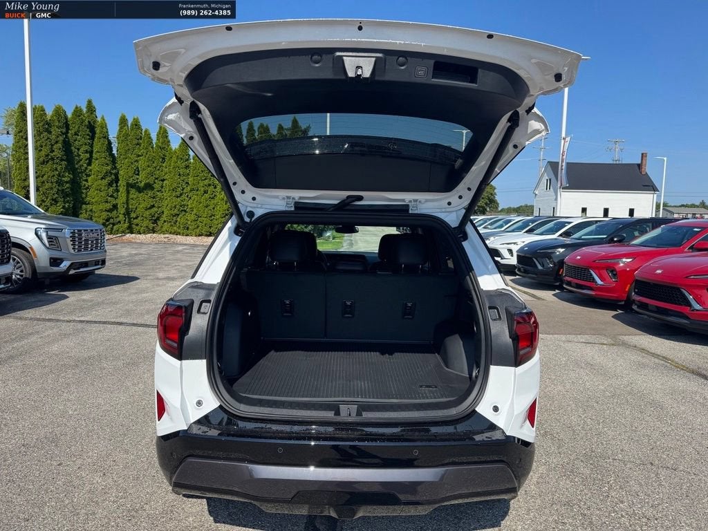 2027 GMC Terrain AWD AT4