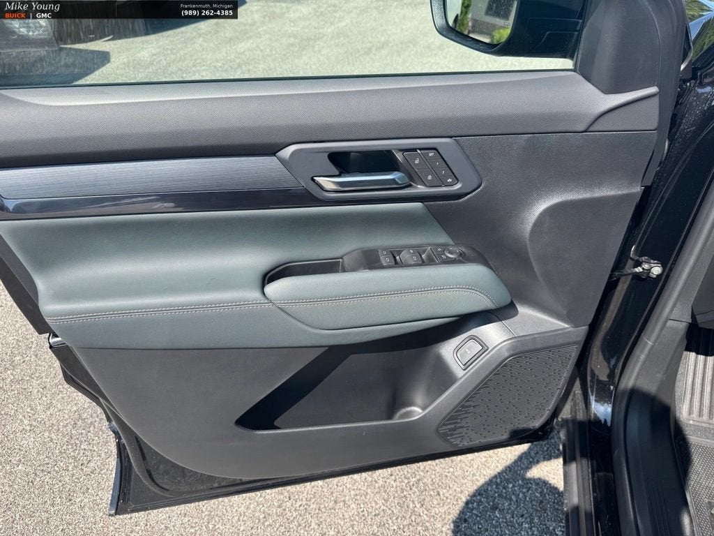 2027 GMC Terrain AWD AT4