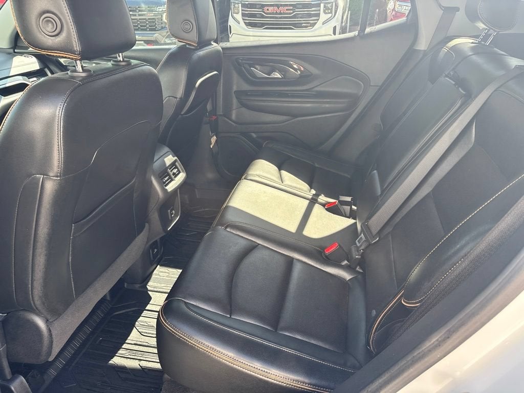 2022 GMC Terrain AT4
