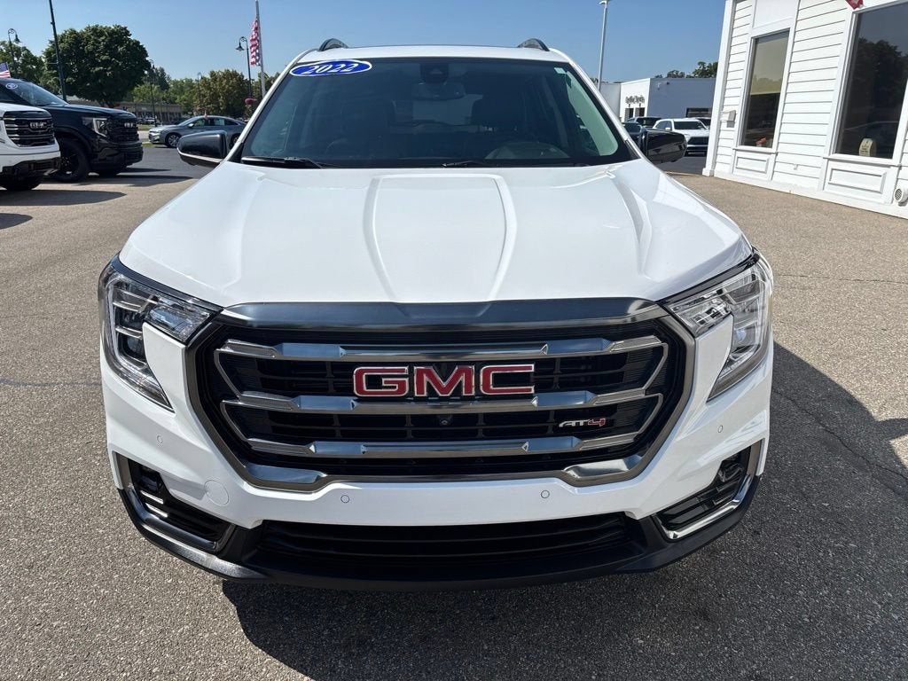 2022 GMC Terrain AT4