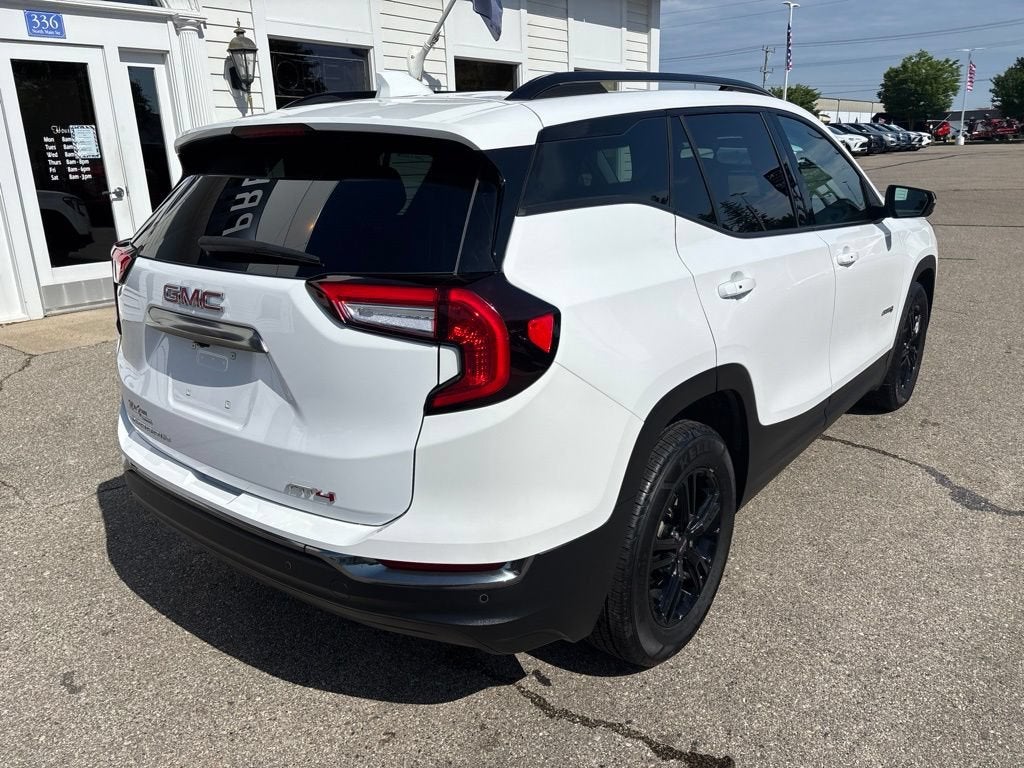 2022 GMC Terrain AT4