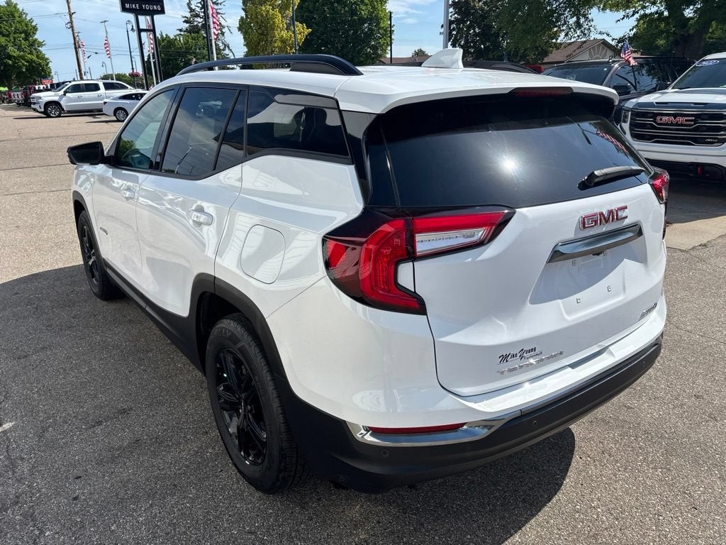 2022 GMC Terrain AT4