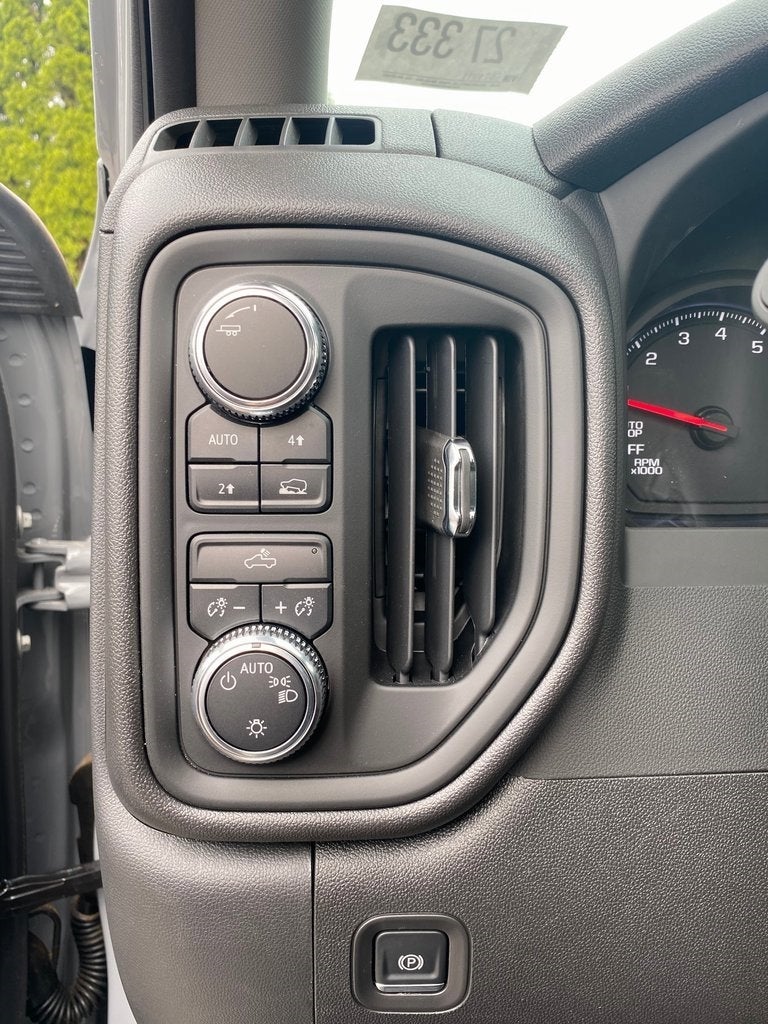 2025 GMC Sierra 1500 Pro