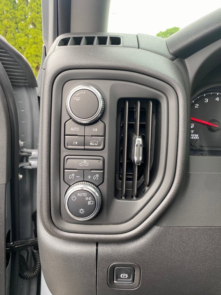 2025 GMC Sierra 1500 Pro