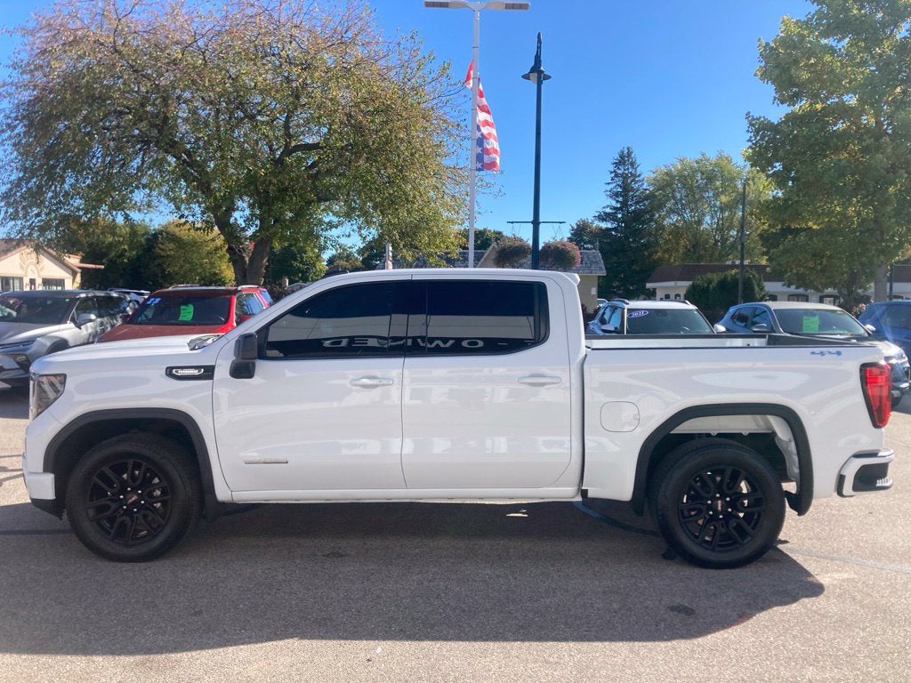 2024 GMC Sierra 1500 Elevation