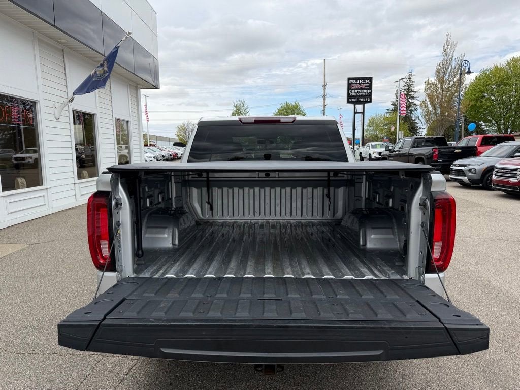 2022 GMC Sierra 1500 Limited SLT