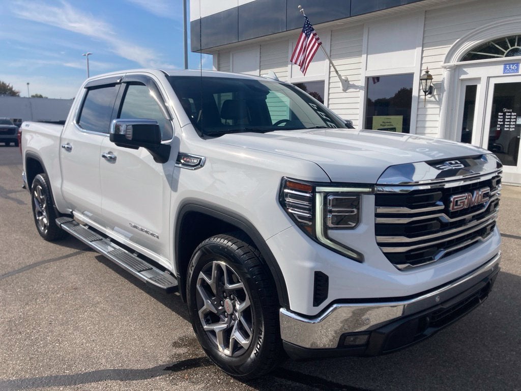 2022 GMC Sierra 1500 SLT