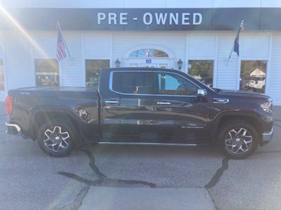 2022 GMC Sierra 1500 SLT