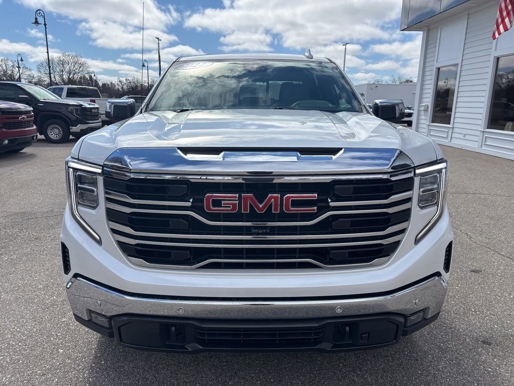 2022 GMC Sierra 1500 SLT