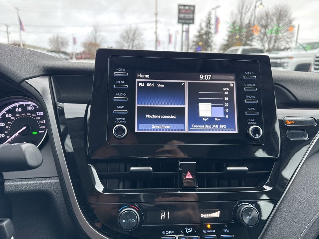 2023 Toyota Camry SE