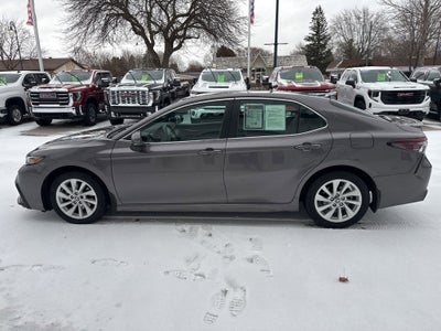 2023 Toyota Camry SE