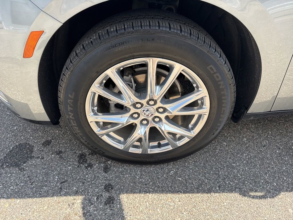 2024 Buick Enclave Essence