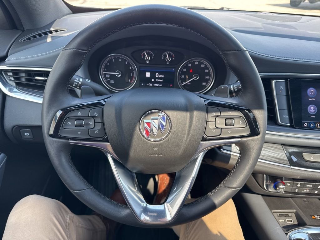 2024 Buick Enclave Essence