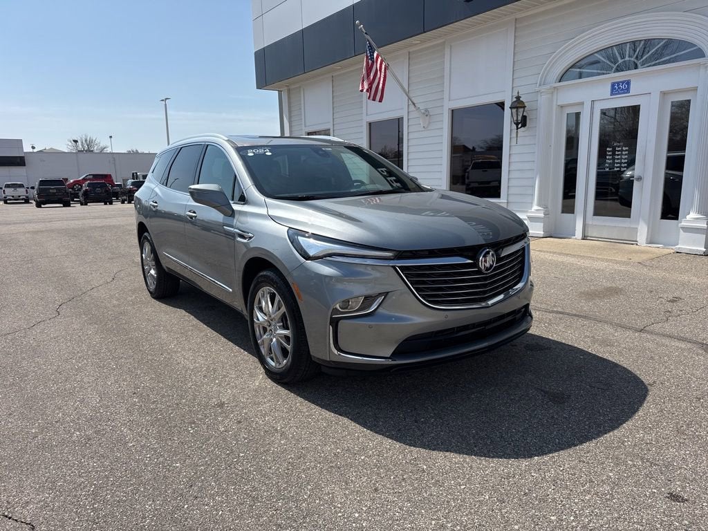 2024 Buick Enclave Essence