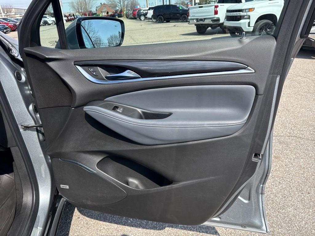 2024 Buick Enclave Essence