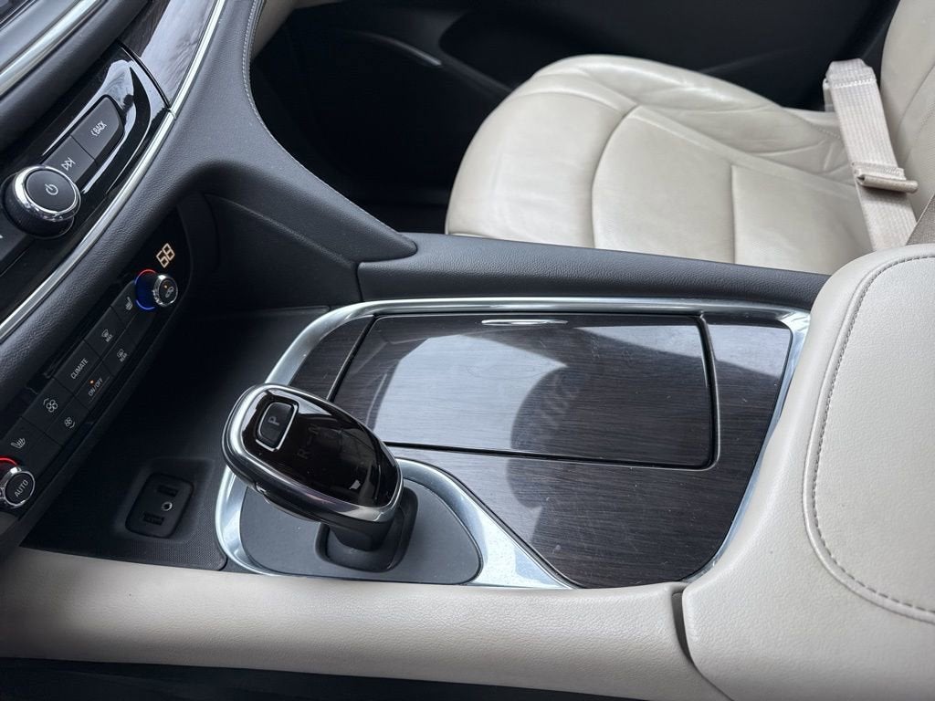 2018 Buick Enclave Essence