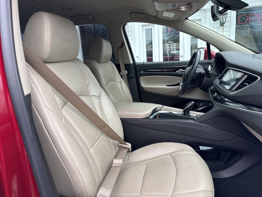 2018 Buick Enclave Essence