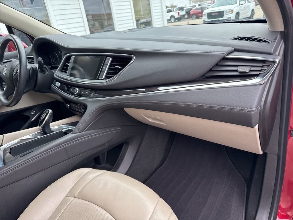 2018 Buick Enclave Essence