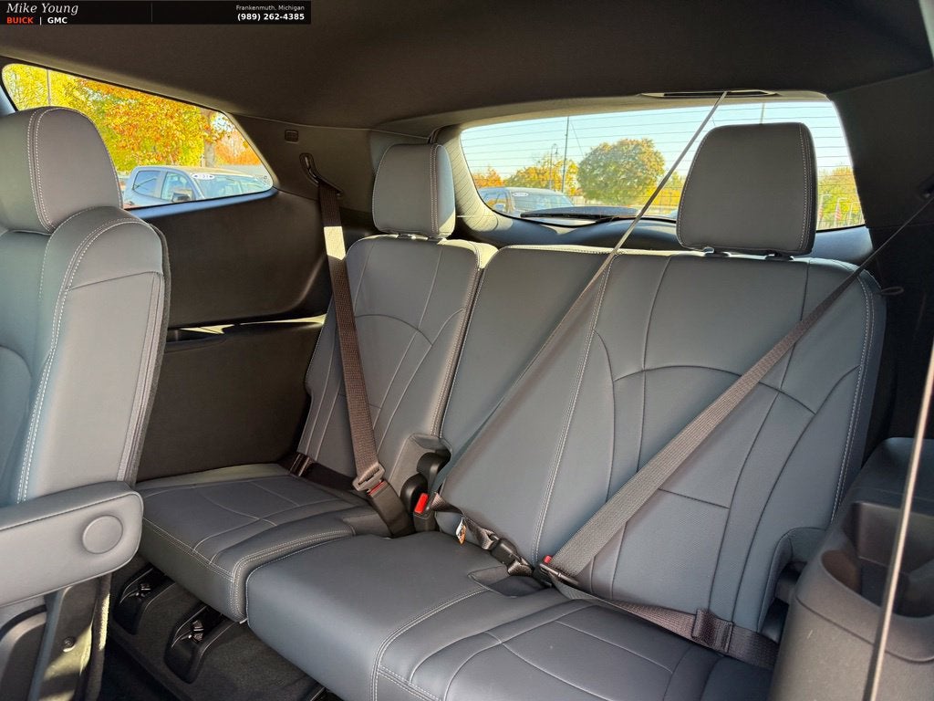 2024 Buick Enclave Essence