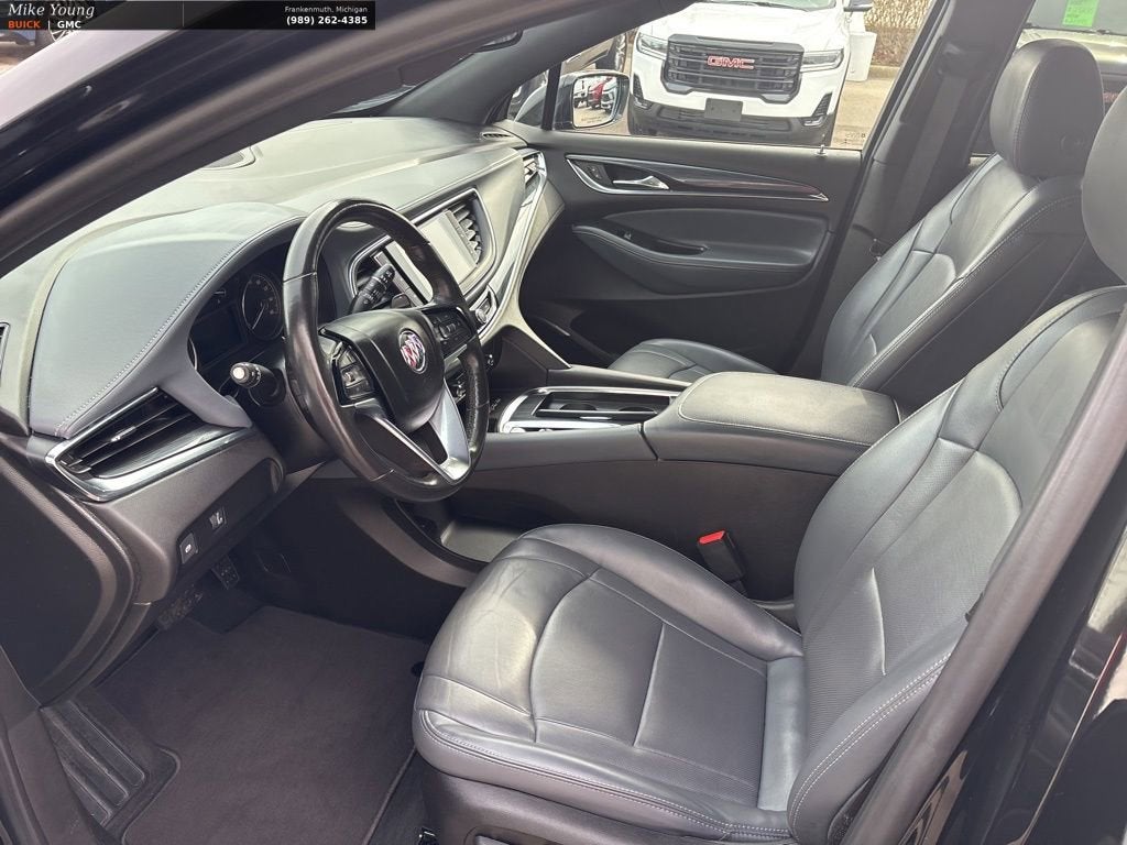 2023 Buick Enclave Essence