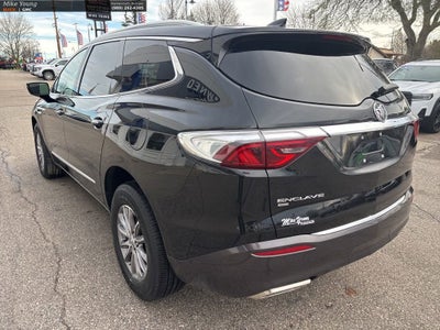 2023 Buick Enclave Essence
