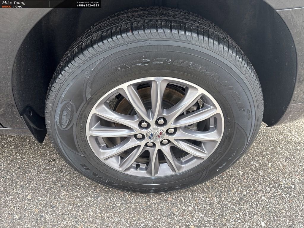 2023 Buick Enclave Essence