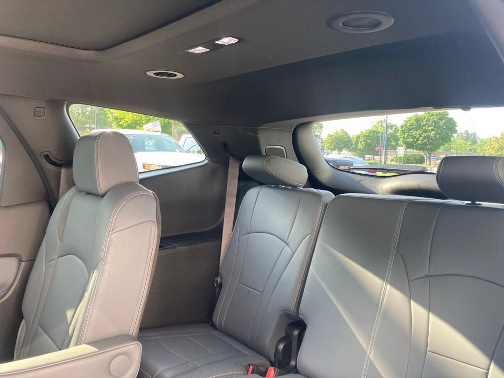 2024 Buick Enclave Essence