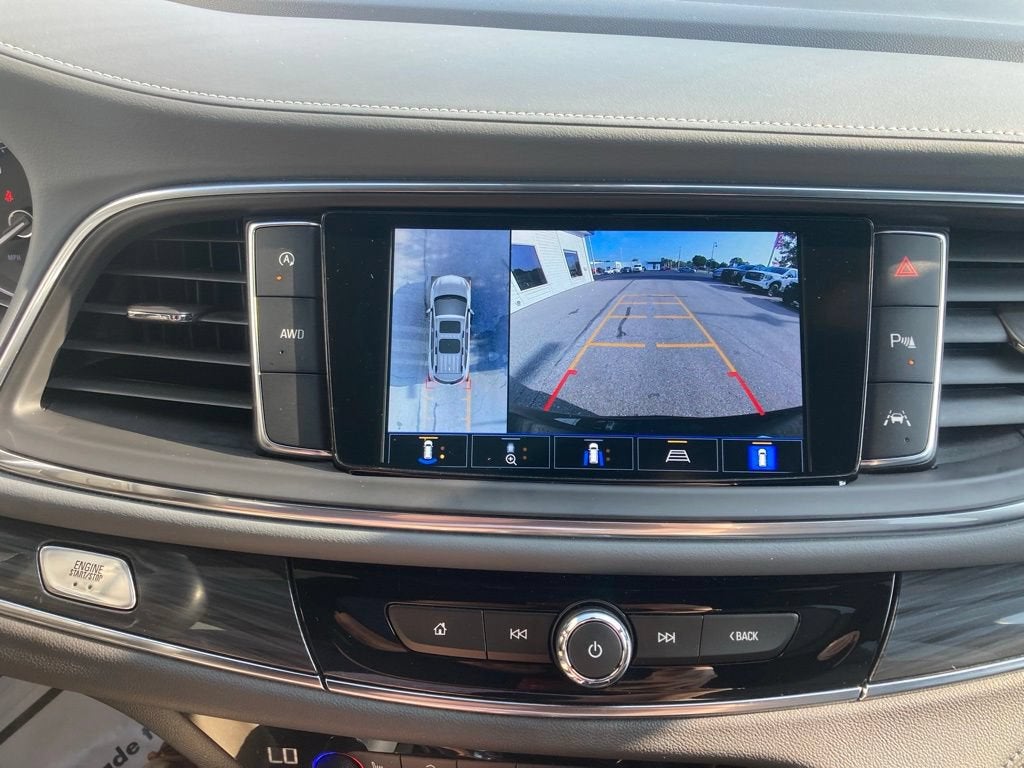 2024 Buick Enclave Essence