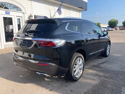 2024 Buick Enclave Essence
