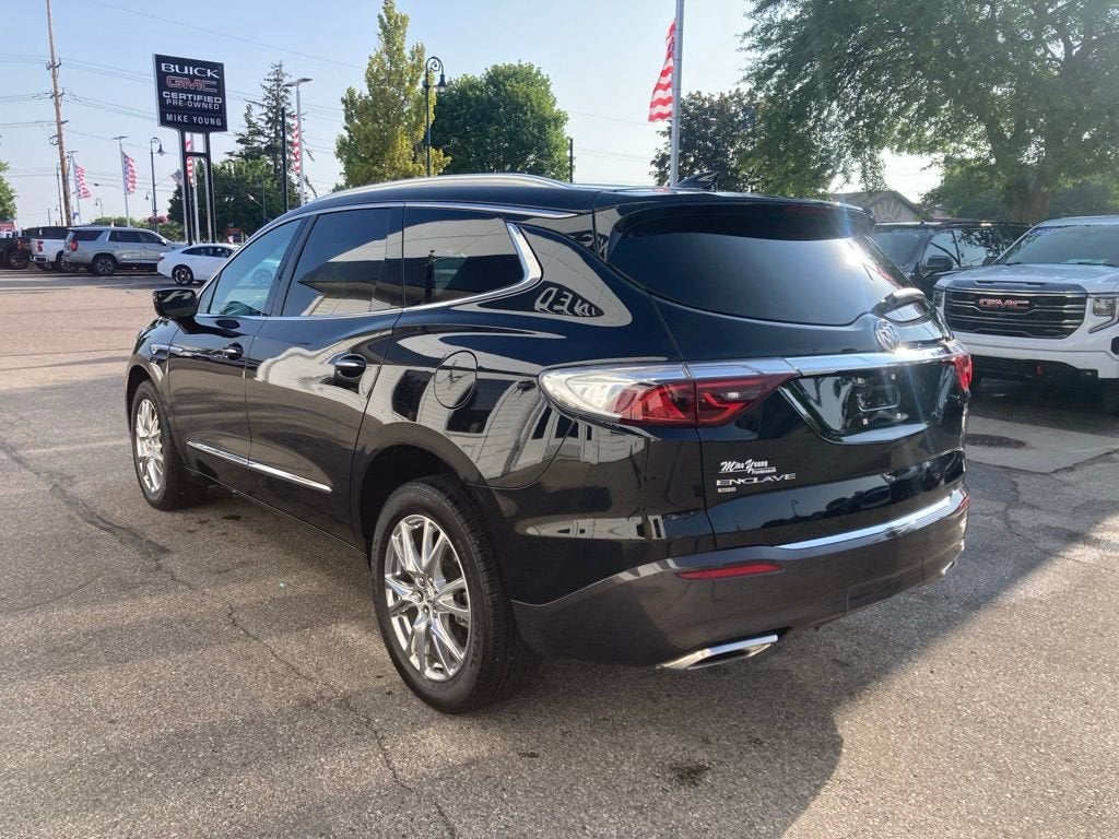 2024 Buick Enclave Essence