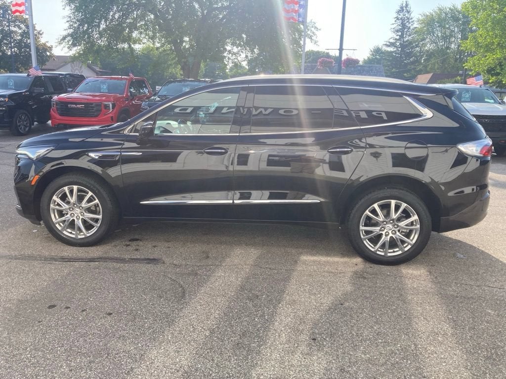 2024 Buick Enclave Essence