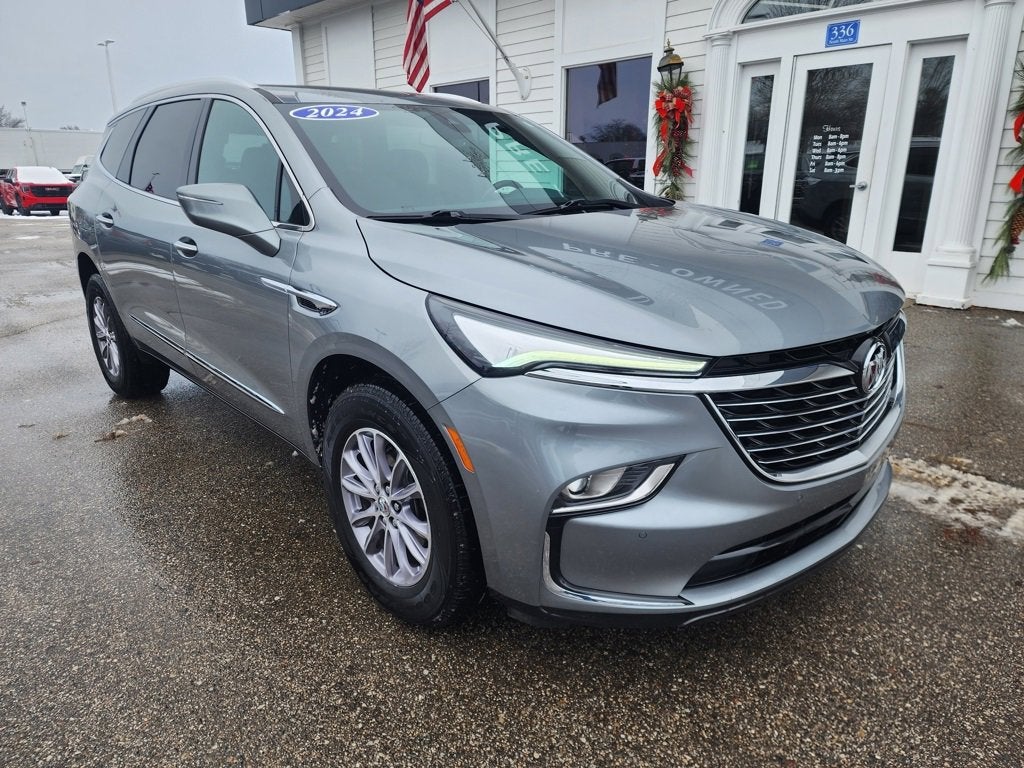 2024 Buick Enclave Essence