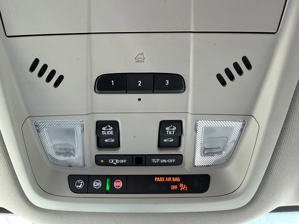 2021 Buick Enclave Essence
