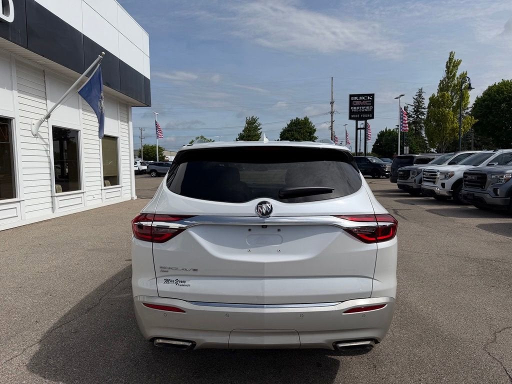 2021 Buick Enclave Essence