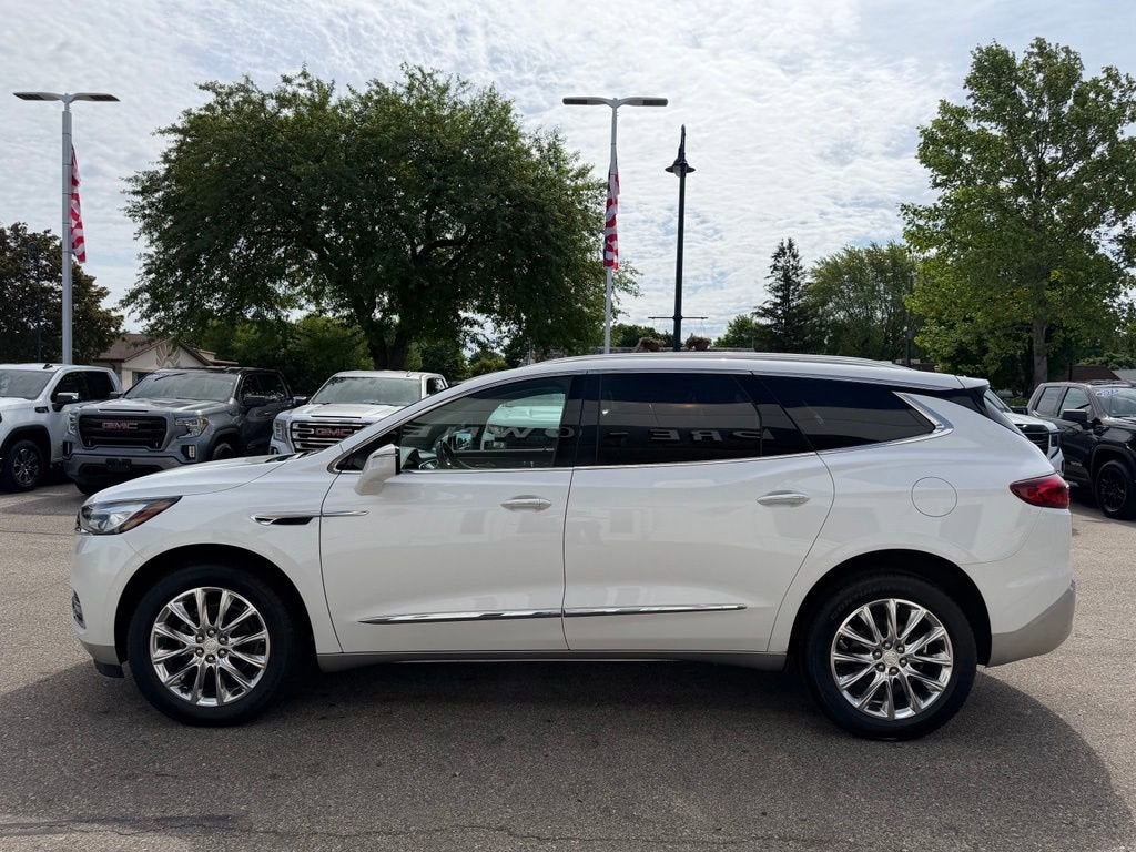 2021 Buick Enclave Essence
